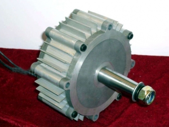 永磁高效發(fā)電機(jī)